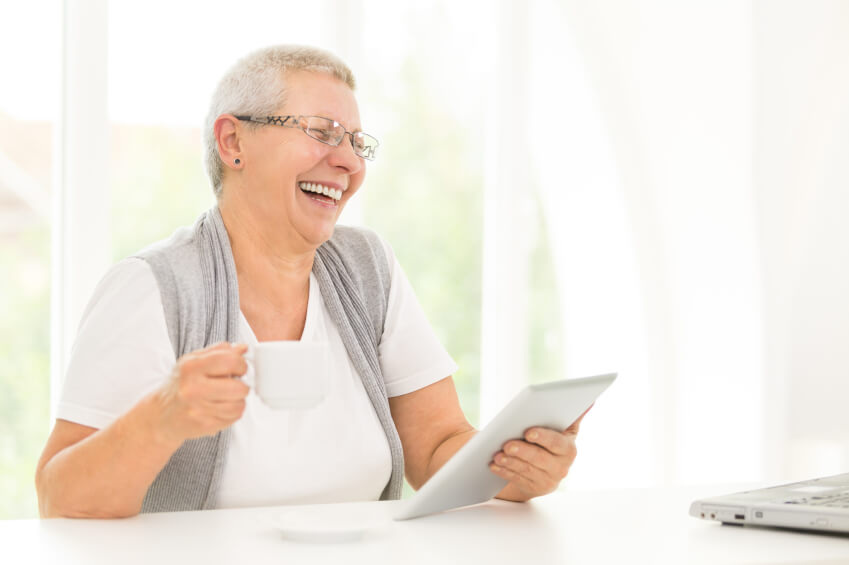 Individuelle Tablet-Schulung für Seniorinnen und Senioren in Zürich